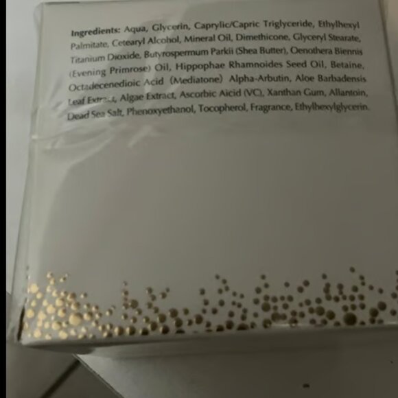 NEOLUMO 2-SYNERGY ANTI-PIGMENTATION CREAM-VITAMIN C & E+MEDIATONE-1.7 oz / 50 ml - Picture 3 of 4